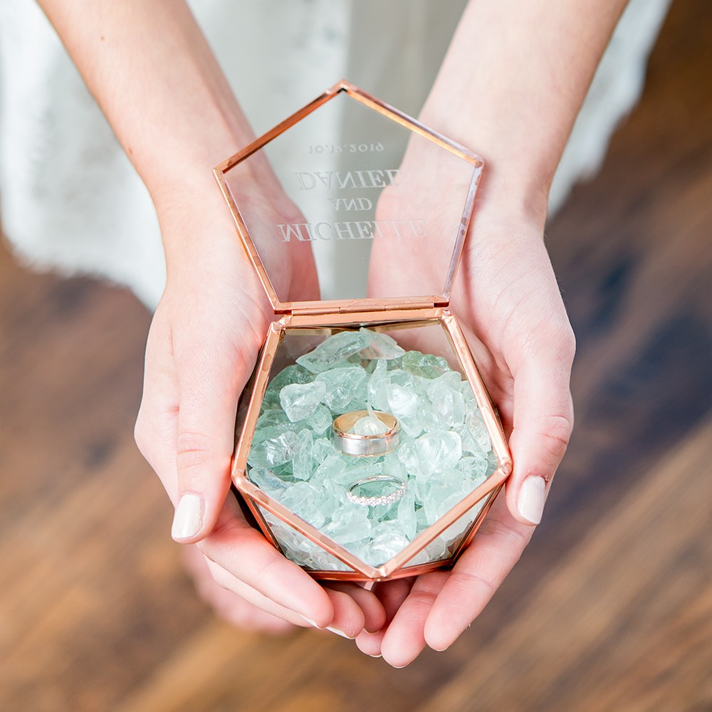 SMALL GLASS GEOMETRIC TERRARIUM STYLE RING BOX - CLASSIC COUPLE ENGRAVING