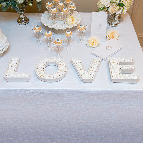 "LOVE" PLATES SET - AyaZay Wedding Shoppe